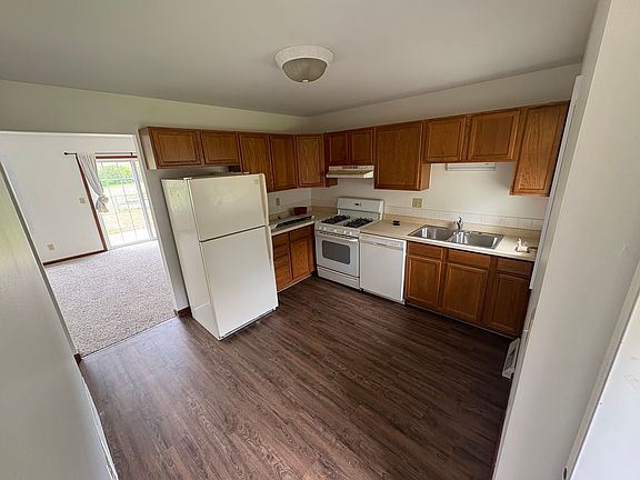 2nd image of 2312 Highland Dr