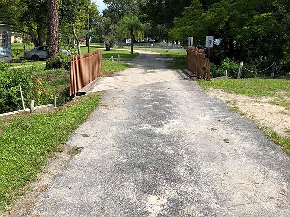 4th image of 4845 S Orange Blossom Trl Unit 9A