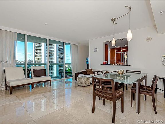 3rd image of 19400 Turnberry Way APT 1232