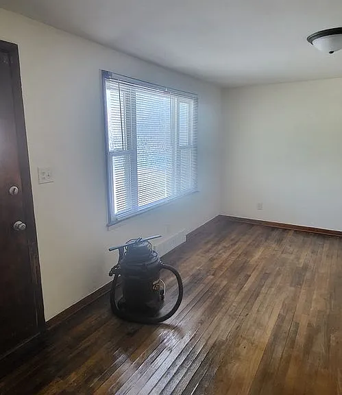 179 Lake St — Photo 8