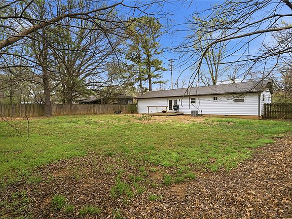 2nd image of 2908 W Mount Comfort Rd