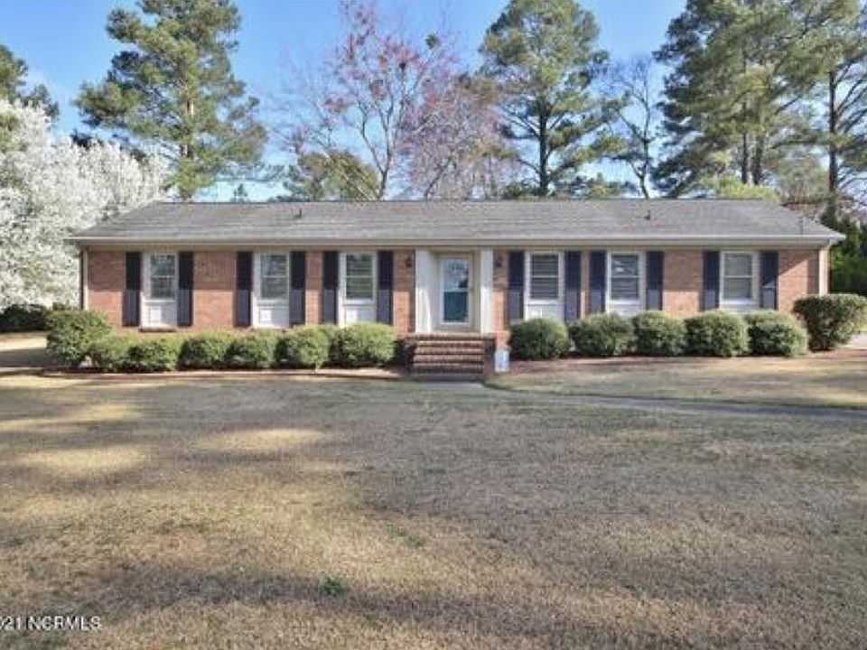 1st image of 3108 Berkley Dr