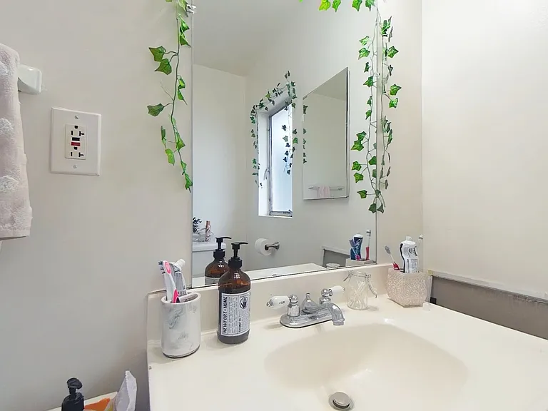 5478 Mary Lane Dr — Photo 21