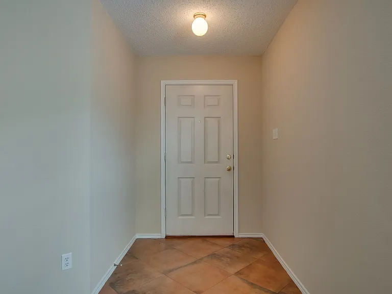3833 Foxhound Ln — Photo 15