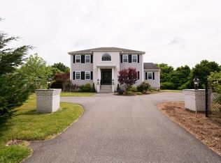 141 Forest Ave, Middletown, RI 02842