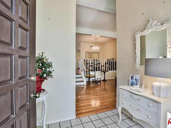 2nd image of 1576 Michael Ln