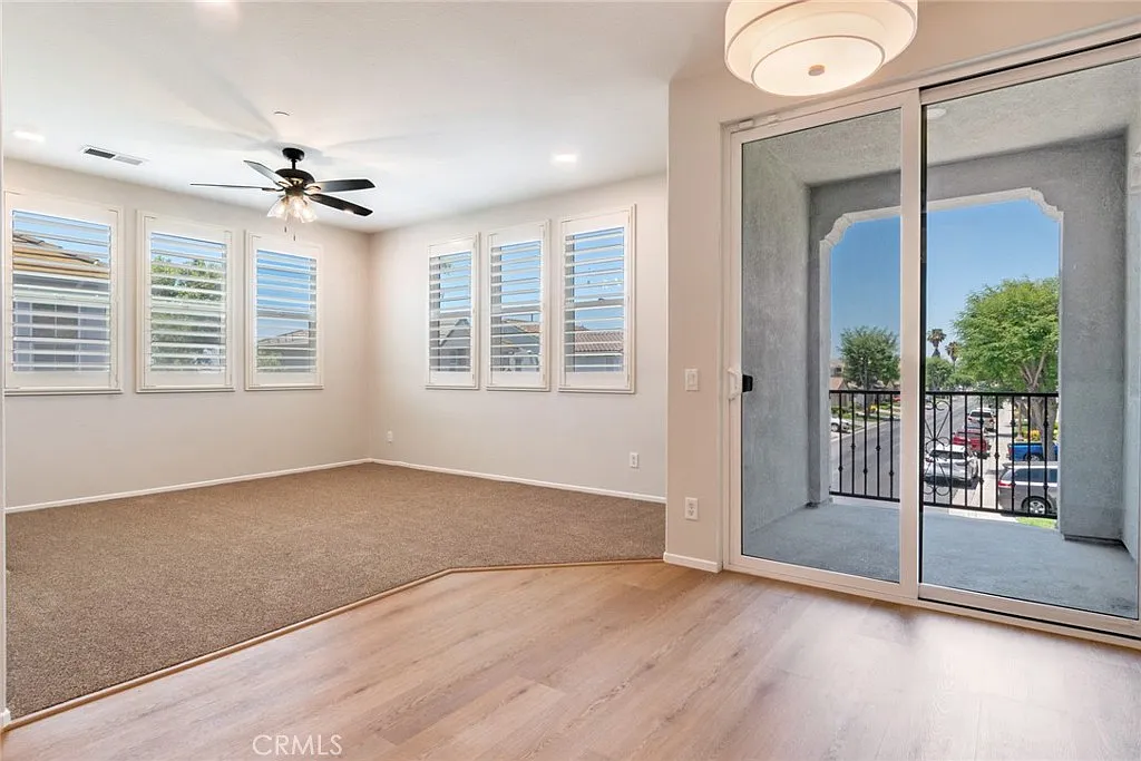Building Photo - 13563 Mashona Ave #7