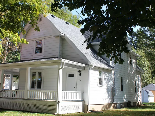 407 1/2 S Superior St, Angola, IN 46703