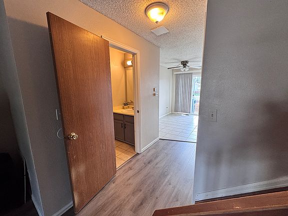 3rd image of 1201 S Waco St Unit E