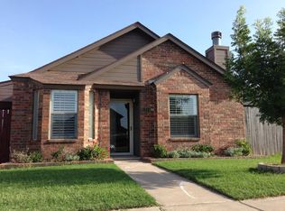 1310 SW 22nd St, Moore, OK 73170