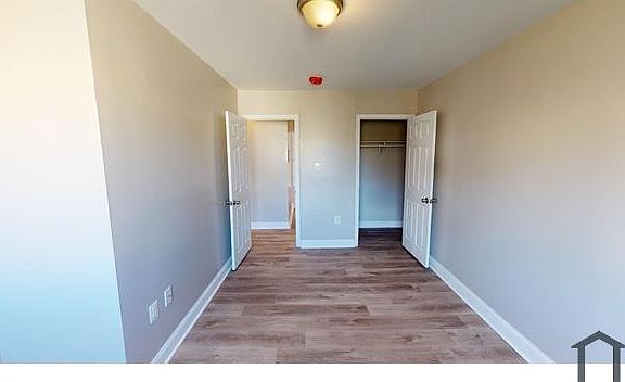 5th image of 2826 Hartford St SE #104