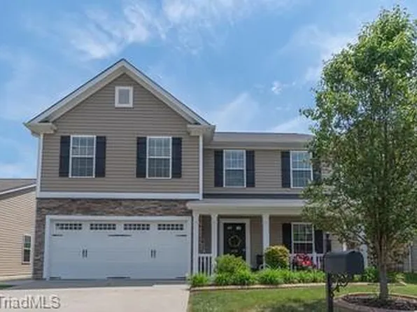 110 Claystone Dr, Gibsonville, NC 27249