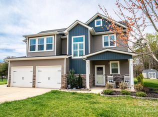 117 Spring Creek Dr, Mount Holly, NC 28120