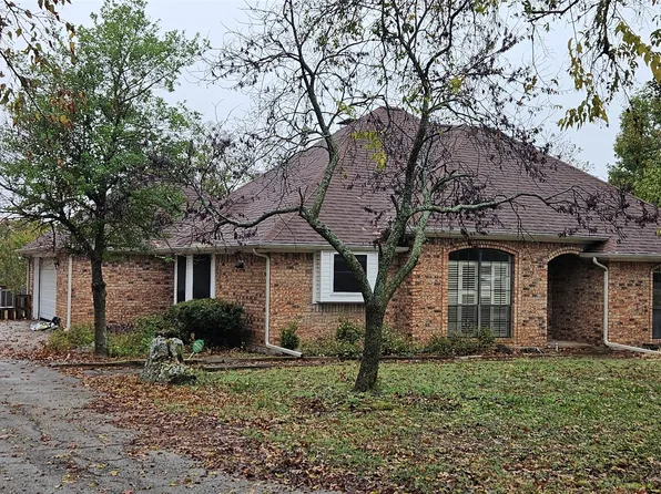 621 New Hope Rd E, McKinney, TX 75071