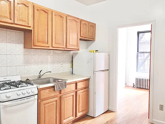 Rented by Taichi Fudosan | media 13