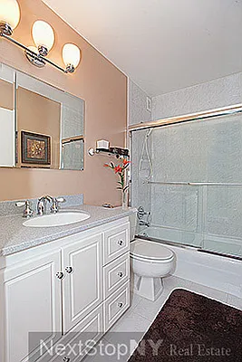 Sold by NextStopNY | media 16