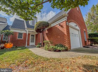 23 E Village Rd, Newark, DE 19713
