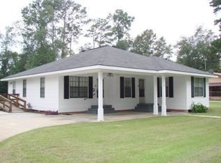 716 Cayten St, Picayune, MS 39466