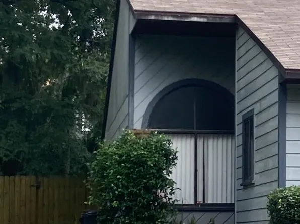 3801 SW 28th Ter, Gainesville, FL 32608