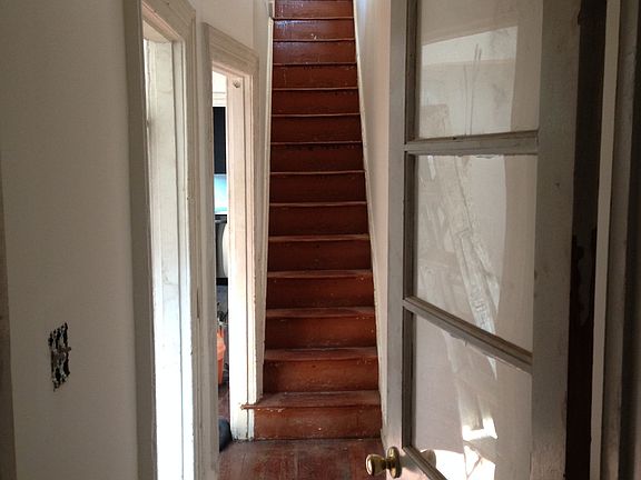 3rd image of 1308 N Marston St