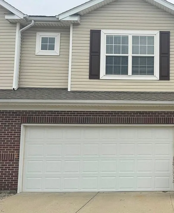 4088 Weston Pointe Dr