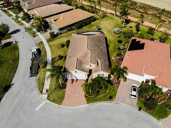 2nd image of 9631 SW Gum Tree Ct