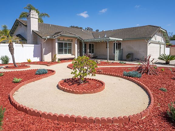 2nd image of 1517 Del Mar Rd