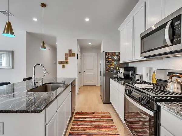 1518 Merulana Ln — Photo 16