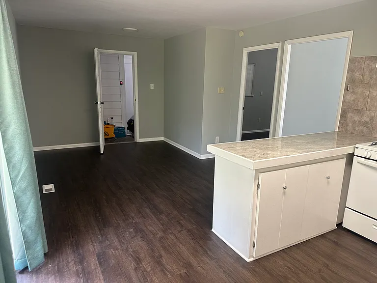 5 Southbrook Cir — Photo 8