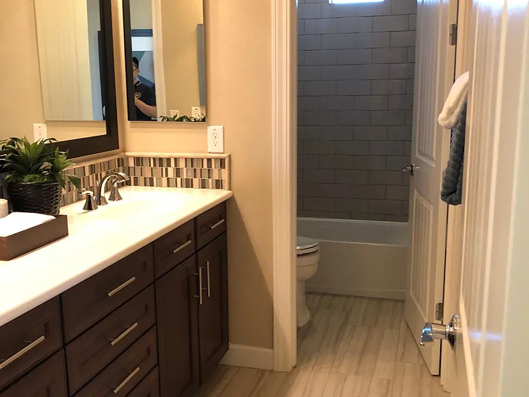 949 W Angel Dr — Photo 35