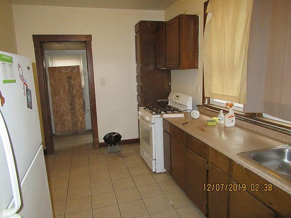 5th image of 11942 S Harvard Ave