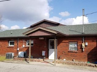 1747 Madison Ave, Huntington, WV 25704