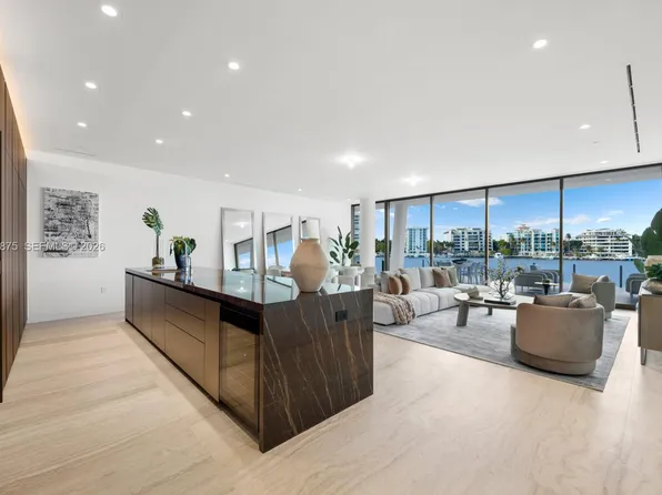 5 Grove Isle Dr Unit L205, Miami, FL 33133