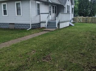 2004 18th Ave, Rockford, IL 61104