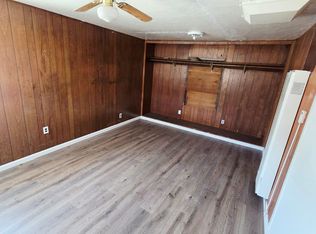 322 S 8th St #1, Taft, CA 93268