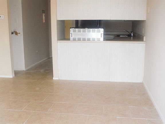 3rd image of 107 Lake Villa Way