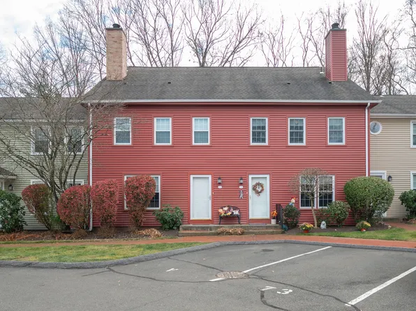 1 East Hayestown Road #69, Danbury, CT 06811