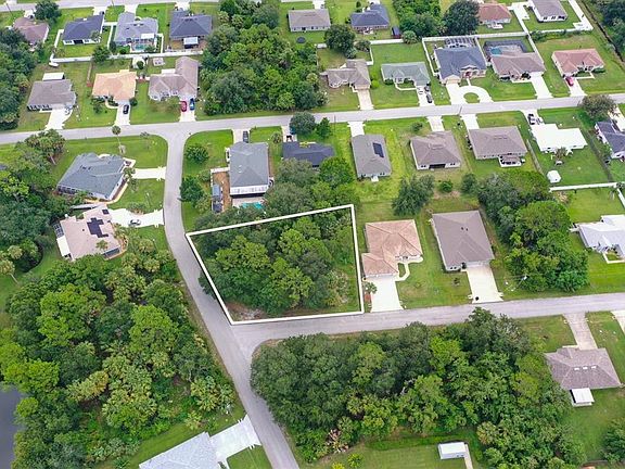 3rd image of 22 LUCAS LANE LOT 8