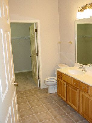 5th image of 2761 Fuller Dr
