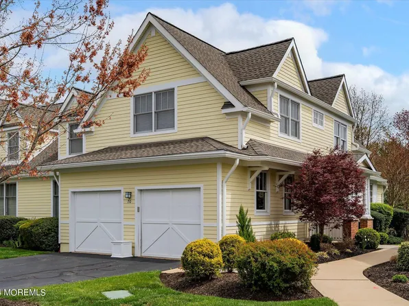 70 Thornbrooke Drive, Shrewsbury Boro, NJ 07702