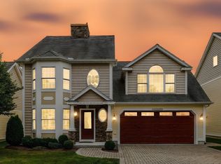 9 Cheshire Ln #9, Tewksbury, MA 01876