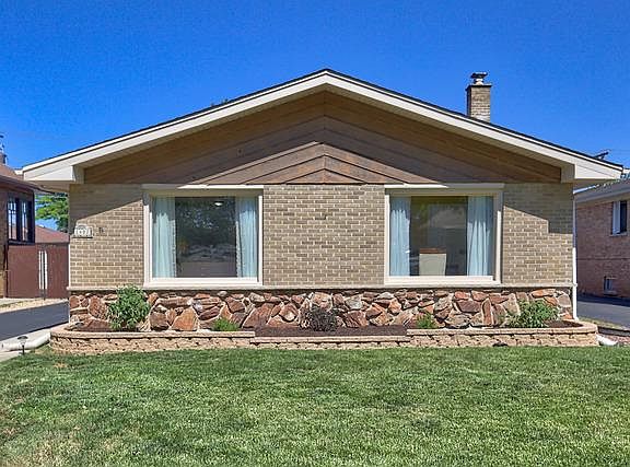 2nd image of 1407 N 33rd Ave