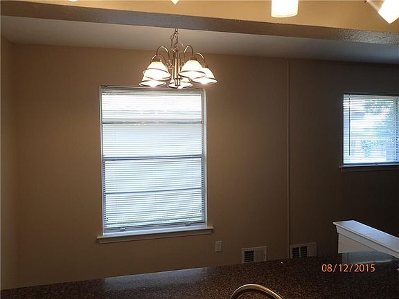 3rd image of 7511 Brentcove Cir