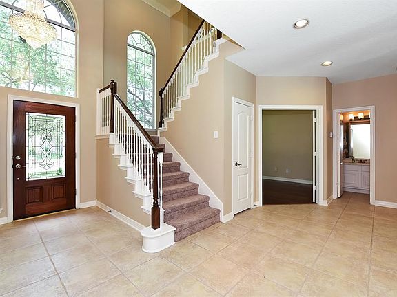 4th image of 22603 Water Edge Ln