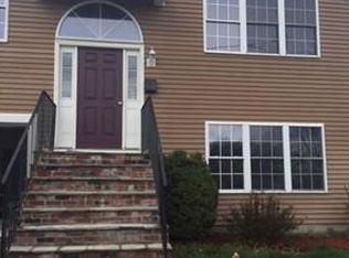 21 Hyannis Pl, Worcester, MA 01604