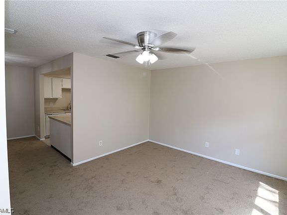 4th image of 6148 Principia Dr #4