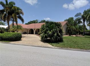 4725 Greencroft Rd, Sarasota, FL 34235