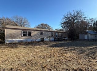 1763 Mathers Rd, Sunset, TX 76270