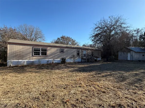 1763 Mathers Rd, Sunset, TX 76270
