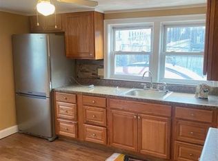 294 Lowell St APT 1, Somerville, MA 02145